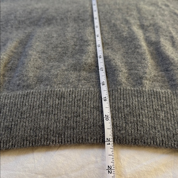 Quince Heather Gray Crewneck Sweater - Picture 8 of 8